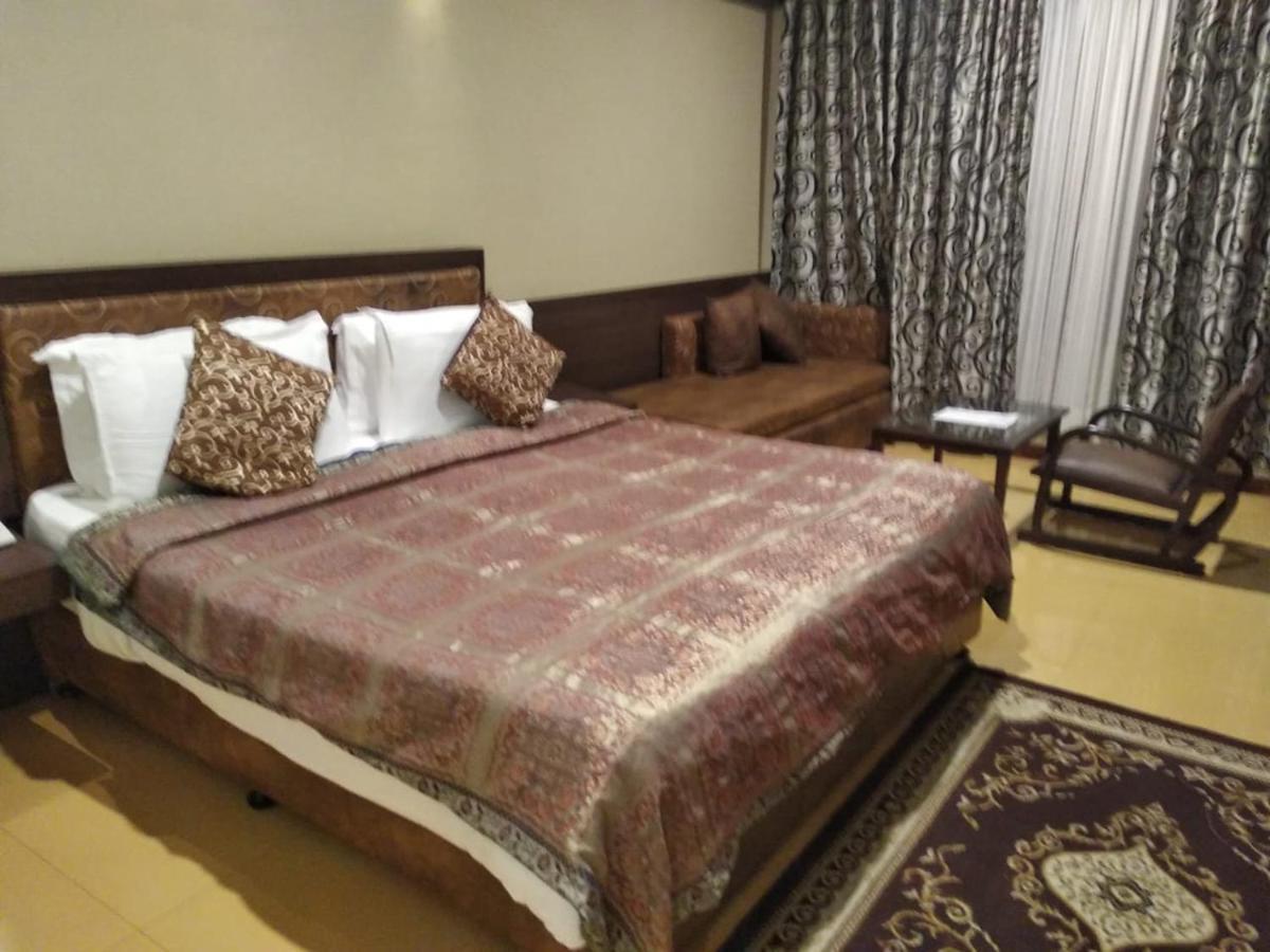 Shilpi Hill Resort Saputara Exterior photo